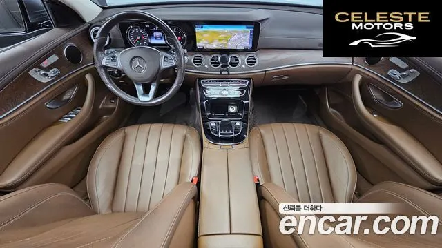 MERCEDES BENZ E-Classe W213 E220d Exclusive 2017 — photo 7 sur 20