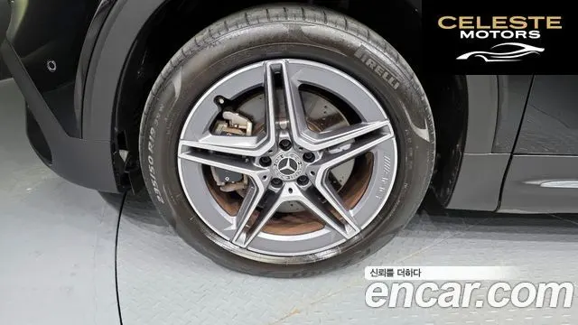 MERCEDES BENZ GLB-Classe X247 GLB250 4MATIC 2020 — photo 5 sur 20
