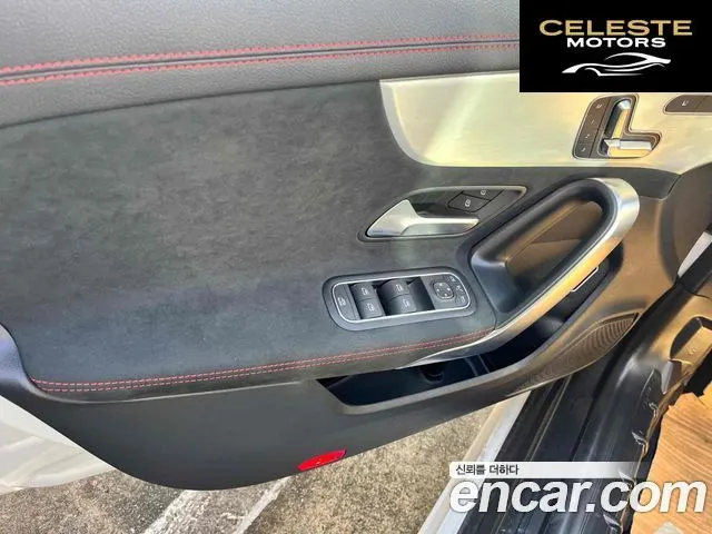 MERCEDES BENZ CLA-Classe C118 CLA250 4MATIC 2025 — photo 5 sur 9