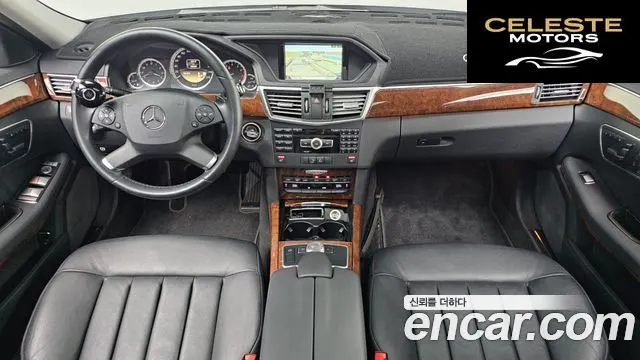 MERCEDES BENZ E-Classe W212 E300 2012 — photo 7 sur 20
