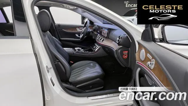 MERCEDES BENZ E-Classe W213 E300 Exclusive 2019 — photo 12 sur 20