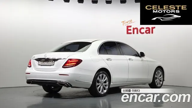 MERCEDES BENZ E-Classe W213 E300 Exclusive 2019 — photo 2 sur 20