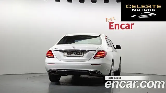 MERCEDES BENZ E-Classe W213 E300 Exclusive 2019 — photo 4 sur 20
