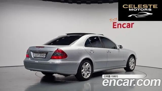 MERCEDES BENZ E-Classe W211 E350 2007 — photo 2 sur 26
