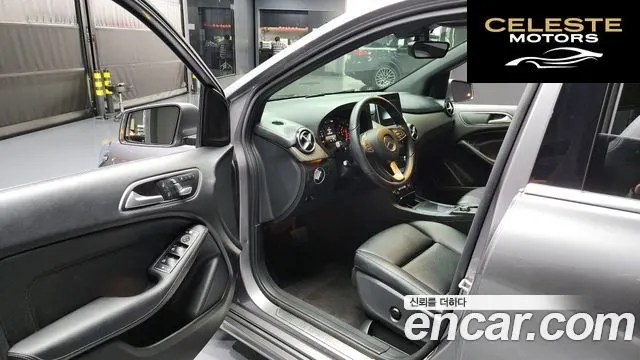MERCEDES BENZ B-Classe W246 B200 d 2016 — photo 10 sur 20