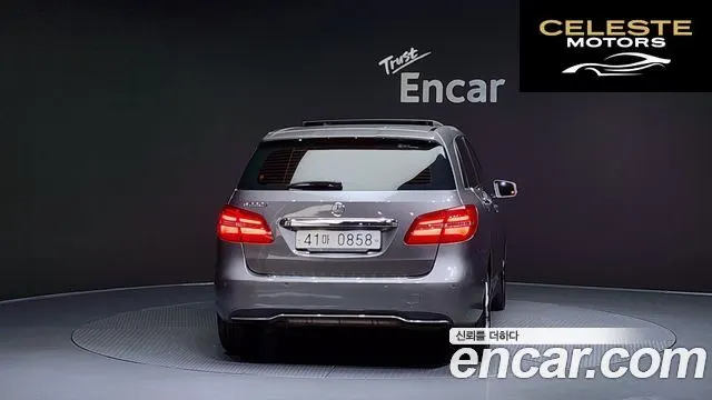 MERCEDES BENZ B-Classe W246 B200 d 2016 — photo 4 sur 20
