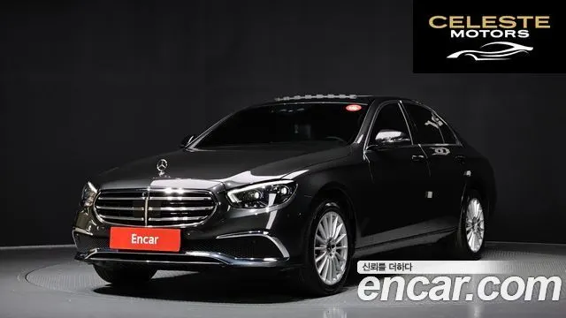 MERCEDES BENZ E-Classe W213 E220d 4MATIC Exclusive 2021 — photo 1 sur 20