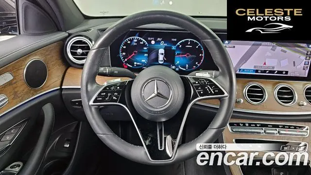 MERCEDES BENZ E-Classe W213 E220d 4MATIC Exclusive 2021 — photo 13 sur 20