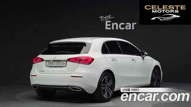 MERCEDES BENZ A-Classe W177 A220 Hatchback 2021 — photo 2 sur 26