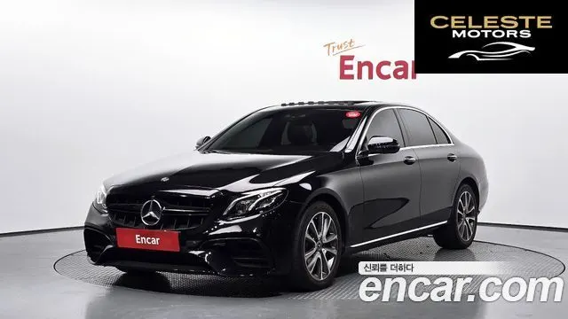 MERCEDES BENZ E-Classe W213 E300 4MATIC Avantgarde 2019 — photo 21 sur 26