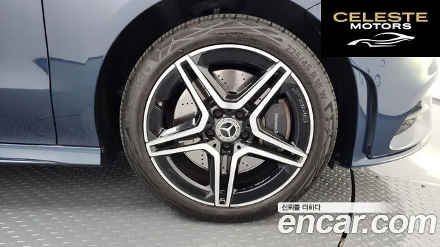 MERCEDES BENZ CLA-Classe C118 CLA250 4MATIC 2020 — photo 5 sur 20