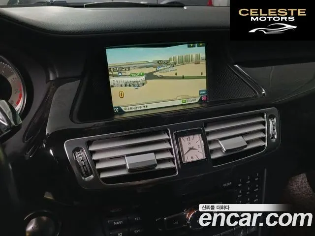 MERCEDES BENZ CLS-Classe W218 CLS350 2012 — photo 11 sur 26