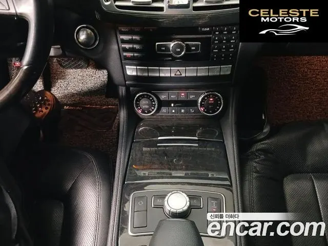 MERCEDES BENZ CLS-Classe W218 CLS350 2012 — photo 15 sur 26
