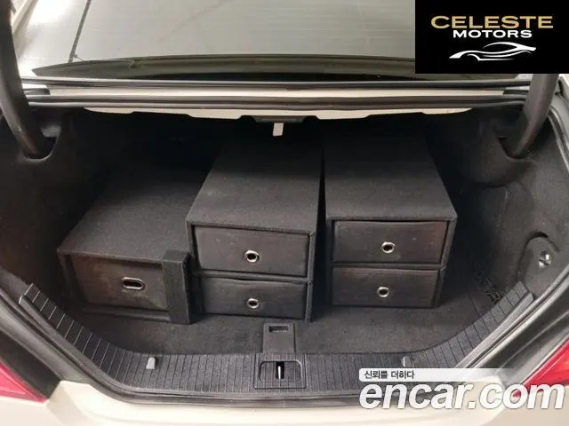 MERCEDES BENZ CLS-Classe W218 CLS350 2012 — photo 17 sur 26