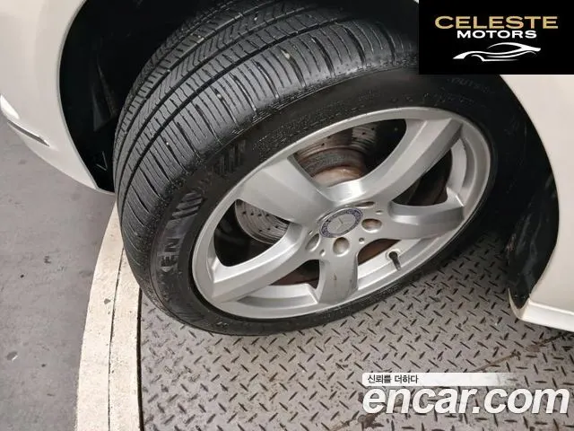 MERCEDES BENZ CLS-Classe W218 CLS350 2012 — photo 20 sur 26