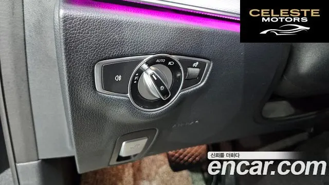 MERCEDES BENZ E-Classe W213 E300 Avantgarde 2019 — photo 13 sur 20