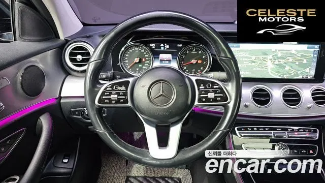 MERCEDES BENZ E-Classe W213 E300 Avantgarde 2019 — photo 14 sur 20