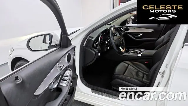 MERCEDES BENZ C-Classe W205 C200 2015 — photo 11 sur 20