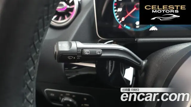 MERCEDES BENZ GLA-Classe H247 GLA250 4MATIC 2020 — photo 17 sur 26