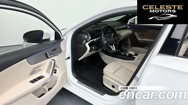 MERCEDES BENZ A-Classe W177 A250 4MATIC Berline 2020 — photo 10 sur 20