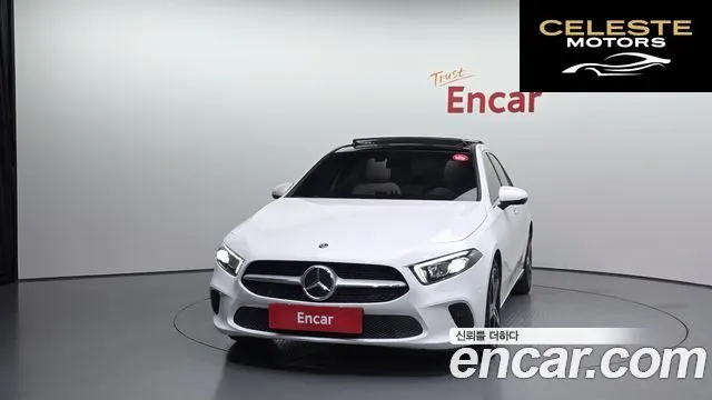MERCEDES BENZ A-Classe W177 A250 4MATIC Berline 2020 — photo 3 sur 20
