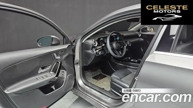 MERCEDES BENZ A-Classe W177 A250 4MATIC Berline 2020 — photo 10 sur 20