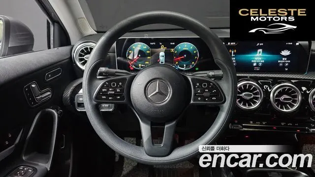 MERCEDES BENZ A-Classe W177 A250 4MATIC Berline 2020 — photo 12 sur 20