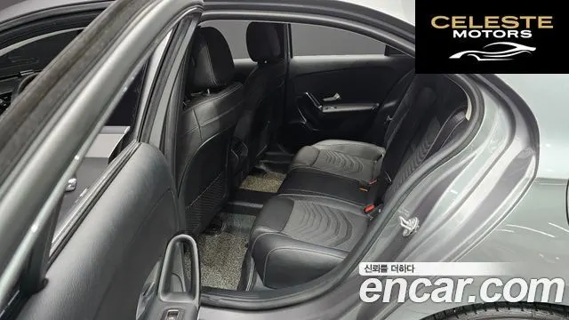 MERCEDES BENZ A-Classe W177 A250 4MATIC Berline 2020 — photo 19 sur 20