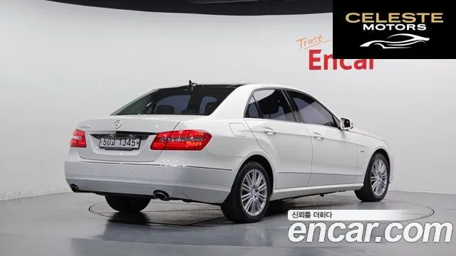 MERCEDES BENZ E-Classe W212 E300 2012 — photo 2 sur 20