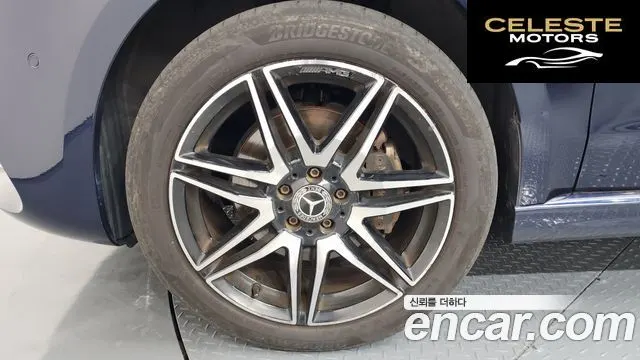 MERCEDES BENZ V-Classe V300 CDI 2022 — photo 5 sur 20