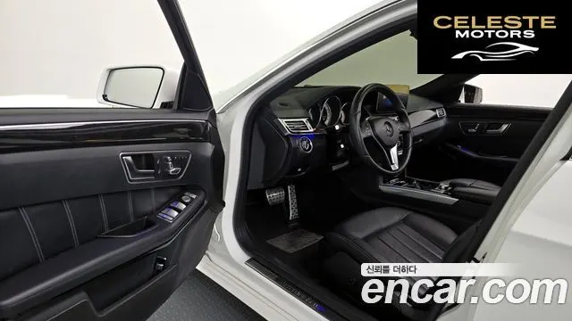 MERCEDES BENZ E-Classe W212 E300 Avantgarde 2014 — photo 11 sur 20