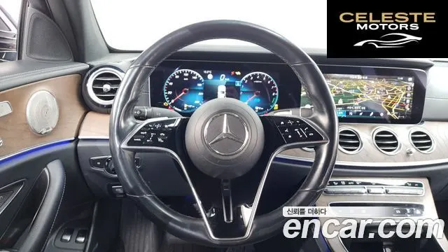 MERCEDES BENZ E-Classe W213 E300e 4MATIC Exclusive 2021 — photo 13 sur 20