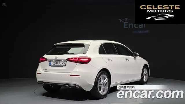 MERCEDES BENZ A-Classe W177 A220 Hatchback 2025 — photo 2 sur 20