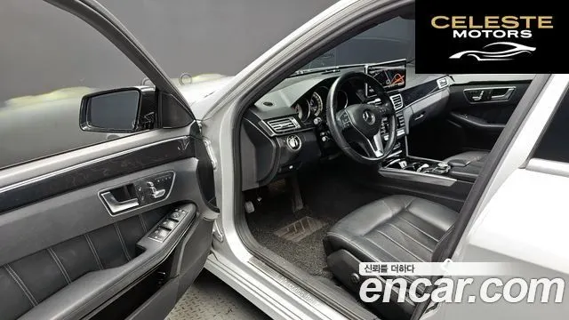MERCEDES BENZ E-Classe W212 E300 Avantgarde 2014 — photo 11 sur 20
