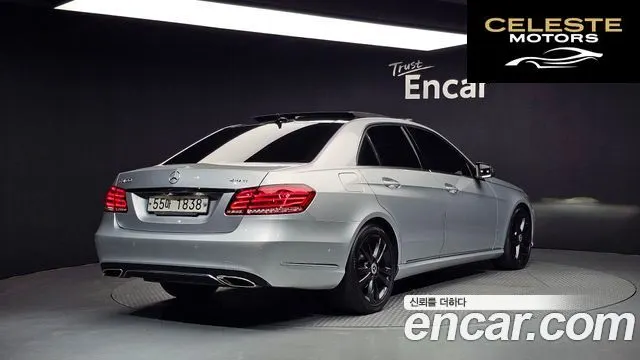 MERCEDES BENZ E-Classe W212 E300 Avantgarde 2014 — photo 2 sur 20