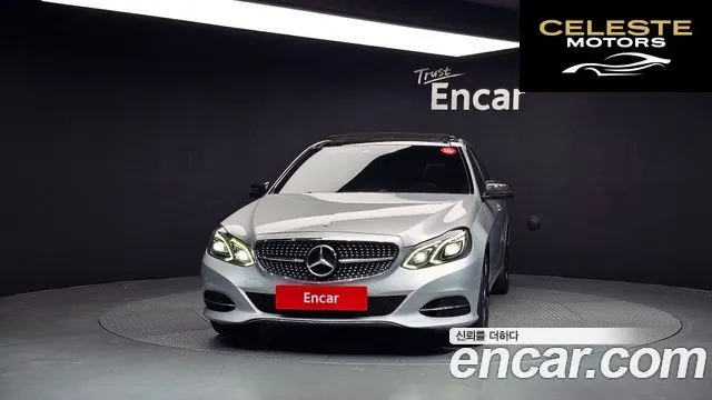 MERCEDES BENZ E-Classe W212 E300 Avantgarde 2014 — photo 3 sur 20