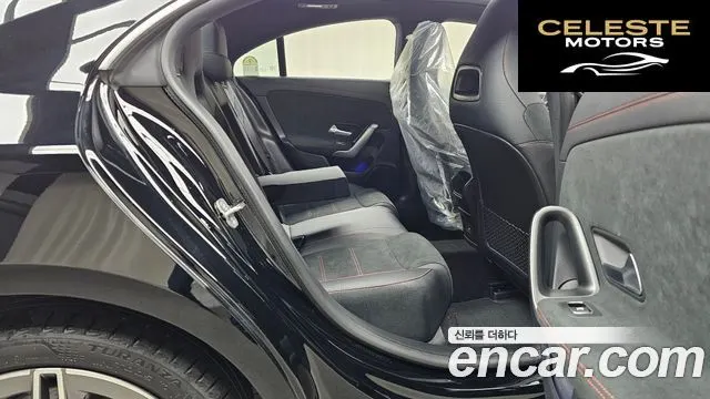 MERCEDES BENZ CLA-Classe C118 CLA250 4MATIC 2025 — photo 12 sur 20