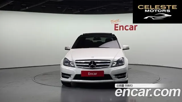MERCEDES BENZ C-Classe W204 C200 CGI Avantgarde 2012 — photo 3 sur 20