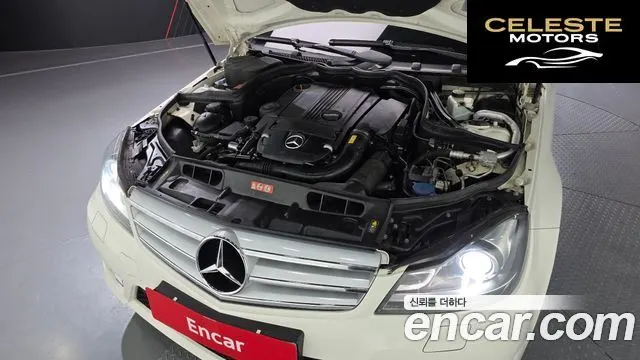 MERCEDES BENZ C-Classe W204 C200 CGI Avantgarde 2012 — photo 6 sur 20