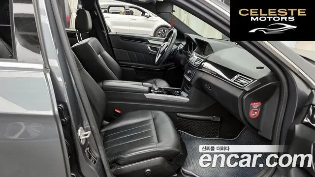MERCEDES BENZ E-Classe W212 E300 4MATIC Avantgarde 2016 — photo 11 sur 20