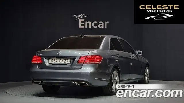 MERCEDES BENZ E-Classe W212 E300 4MATIC Avantgarde 2016 — photo 2 sur 20