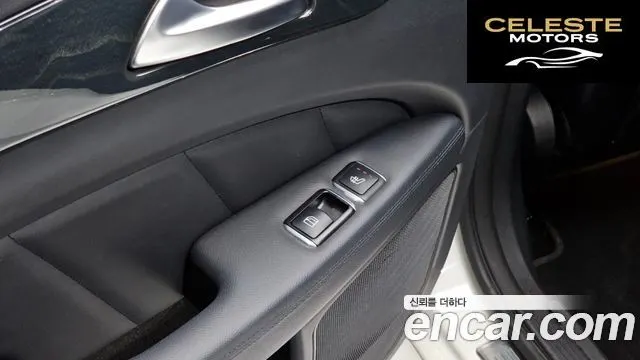 MERCEDES BENZ CLS-Classe W218 CLS250 d 4MATIC 2016 — photo 19 sur 26