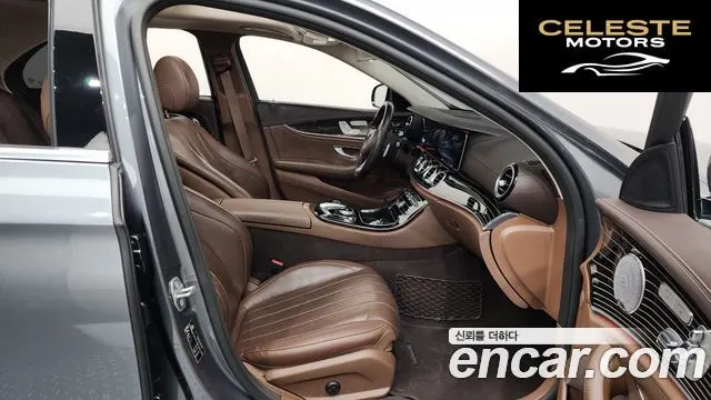 MERCEDES BENZ E-Classe W213 E400 4MATIC Exclusive 2017 — photo 11 sur 20