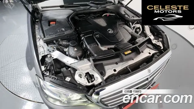 MERCEDES BENZ E-Classe W213 E400 4MATIC Exclusive 2017 — photo 6 sur 20