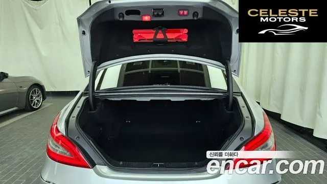 MERCEDES BENZ CLS-Classe W218 CLS350 2014 — photo 20 sur 20