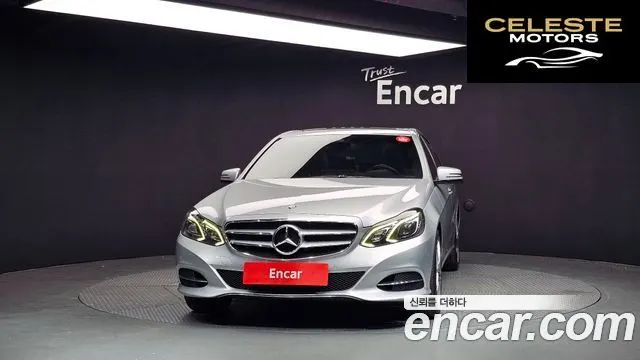 MERCEDES BENZ E-Classe W212 E220 CDI Avantgarde 2014 — photo 3 sur 20