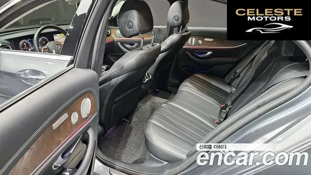 MERCEDES BENZ E-Classe W213 E300 Exclusive 2019 — photo 12 sur 20
