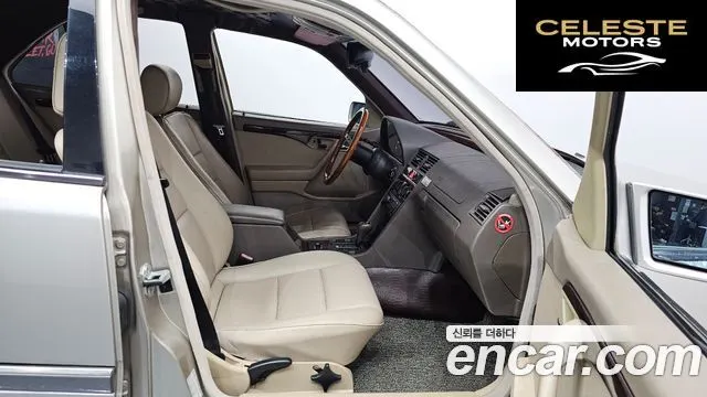 MERCEDES BENZ C-Classe C200 1996 — photo 11 sur 20
