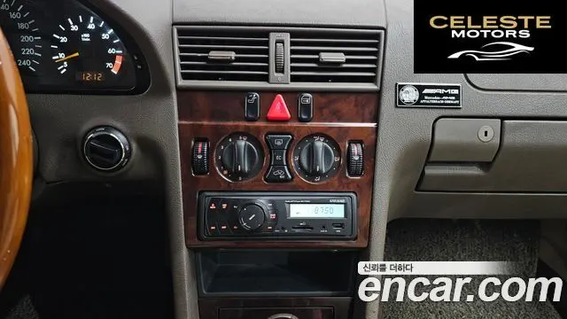 MERCEDES BENZ C-Classe C200 1996 — photo 14 sur 20