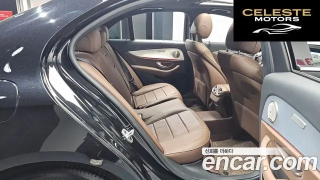 MERCEDES BENZ E-Classe W213 E250 Avantgarde 2020 — photo 12 sur 20